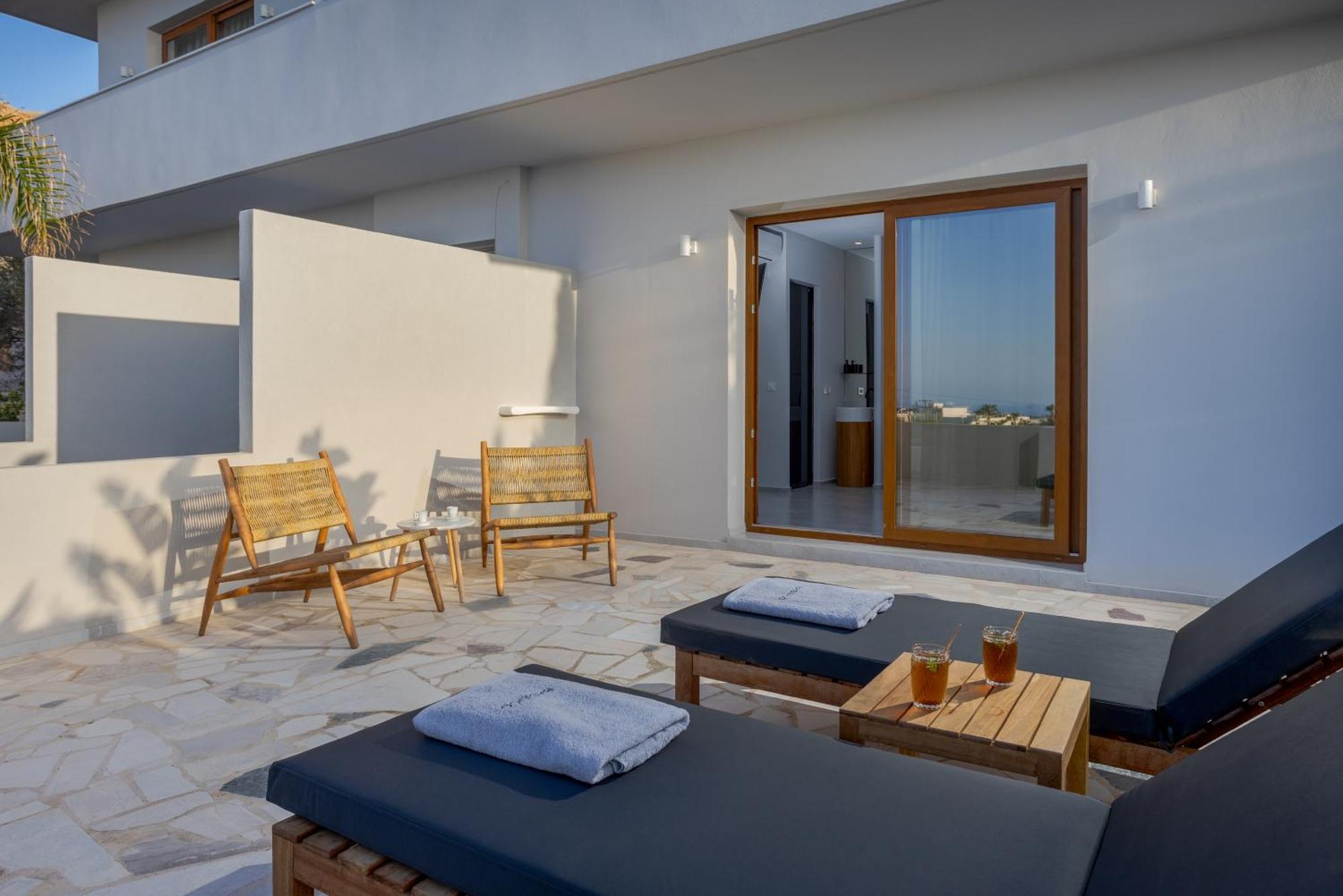 Basilico Suites Adults Only By Estia 구베스 외부 사진